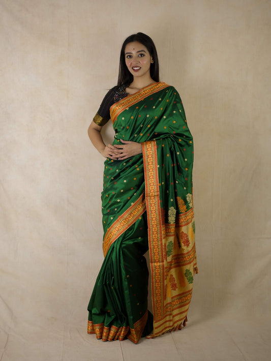 HANDWOVEN GREEN COLOUR ASSAM SILK SAREE WITH 89 CM BLOUSE PIECE