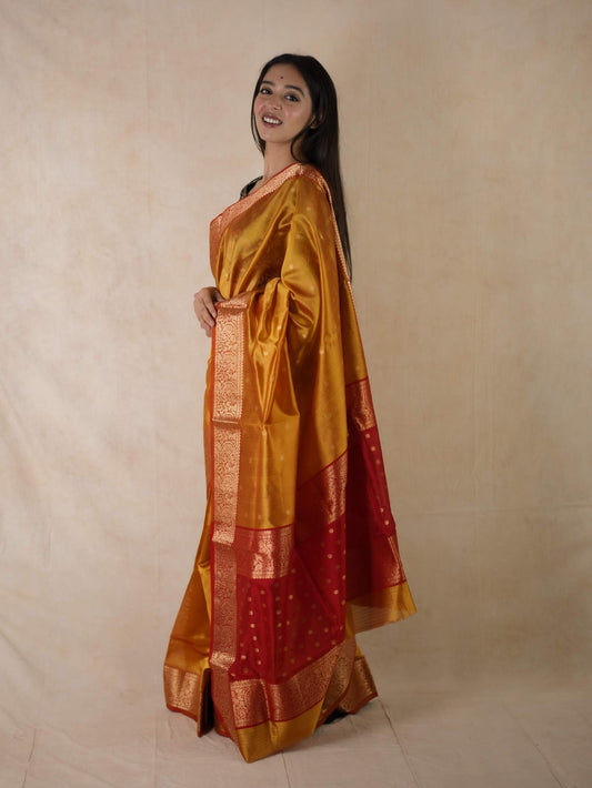 HANDWOVEN DUAL TONE OF RED AND YELLOW COLOUR CHANDERI SILK SAREE WITH 94 CM BLOUSE PIECE