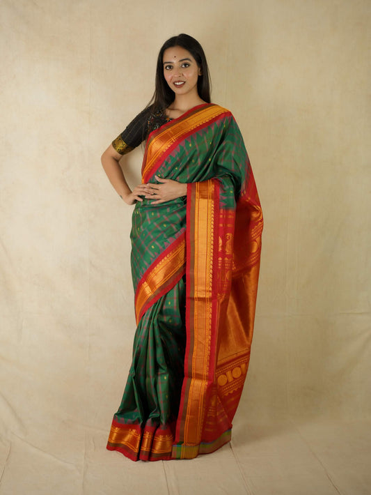 HANDWOVEN GREEN COLOUR GADWAL SILK SAREE WITH 83 CM BLOUSE PIECE