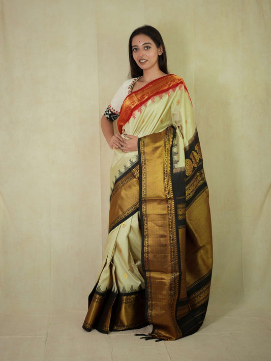 HANDWOVEN CREAM COLOUR GADWAL SILK SAREE WITH 84 CM BLOUSE PIECE