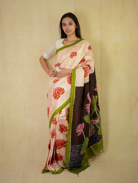 HANDWOVEN CREAM COLOUR BATIK (LOTUS) SILK SAREE WITH 93 CM BLOUSE PIECE