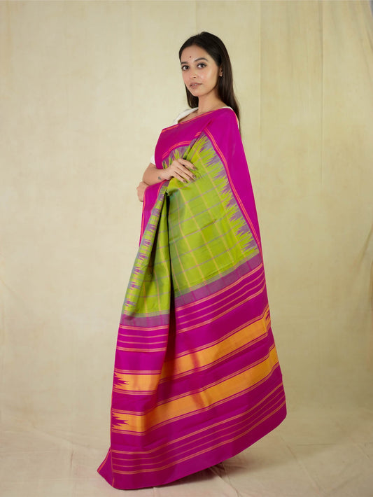 HANDWOVEN DUAL TONE OF GREEN AND YELLOW COLOUR KANJEEVARAM SILK SAREE WITH 74 CM BLOUSE PIECE