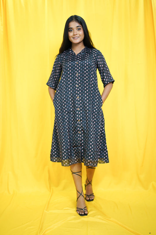 NIVEENA