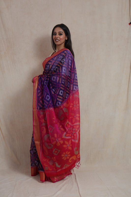 Side profile showcasing woven pallu of purple Panchampali SICO saree