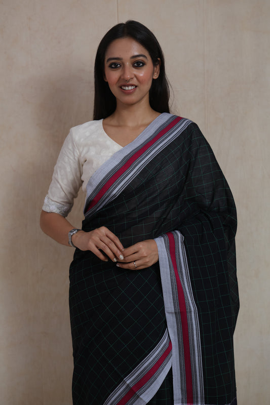 Black & Deep Purple Ilkal Handloom Cotton Saree with Traditional Contrast Pallu