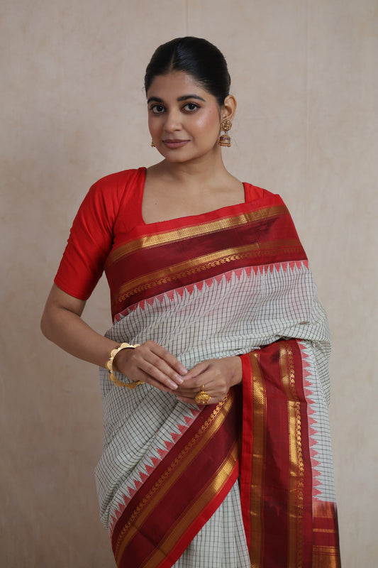Kanchipuram Handloom SICO Saree with Maroon Contrast Borde