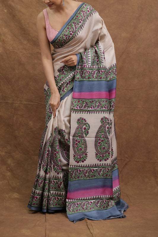 Ivory Tussar Print Saree with Nature-Inspired Artistic Motifs