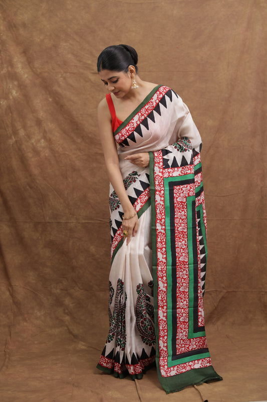 Ivory Batik Silk Saree with Green Border & Artistic Paisley Pallu