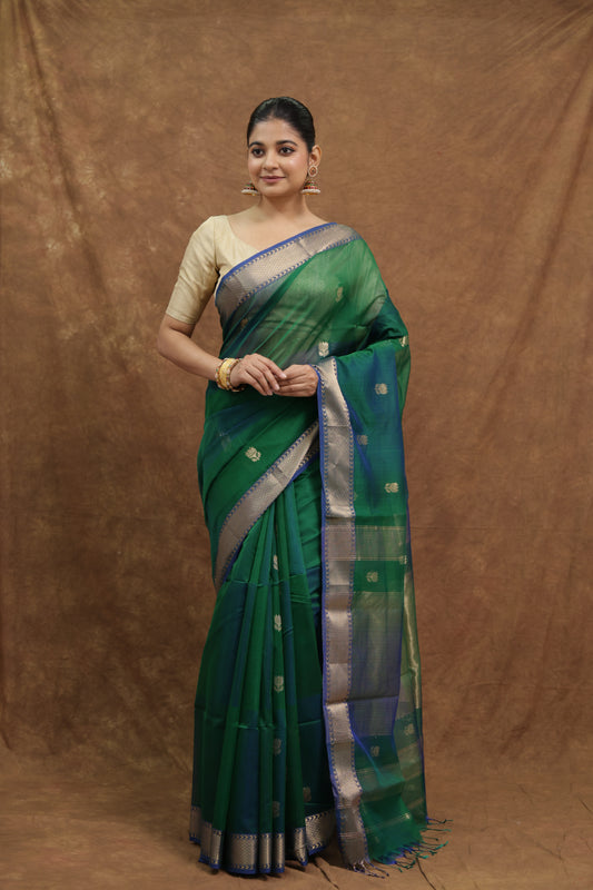 Emerald Green Maheshwari SICO Saree with Teal Blue Border & Rich Woven Pallu