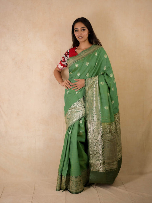 PURE DUPION SILK GREEN COLOUR BENARASI SAREE WITH  98 CM BLOUSE PIECE