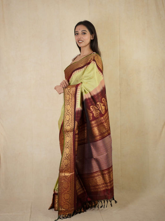 HANDWOVEN LIGHT GREEN COLOUR GADWAL SILK SAREE WITH 90 CM BLOUSE PIECE