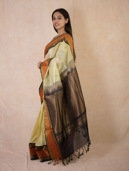 HANDWOVEN CREAM COLOR KANCHIPURAM SILK BY COTTON SAREE WITH 80 CM BLOUSE PIECE