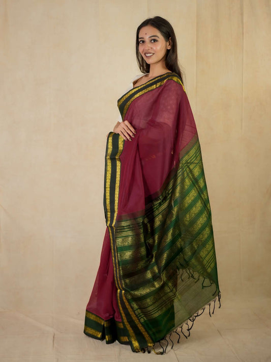HANDWOVEN REDDISH MAROON COLOR KANCHIPURAM SILK BY COTTON SAREE WITH 77 CM BLOUSE PIECE