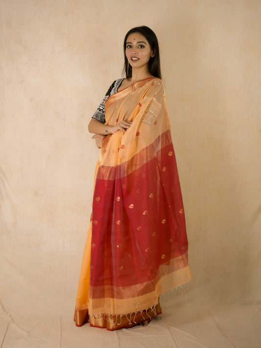 HANDWOVEN PEACH COLOUR MAHESWARI SILK-COTTON SAREE WITH 75 CM BLOUSE PIECE