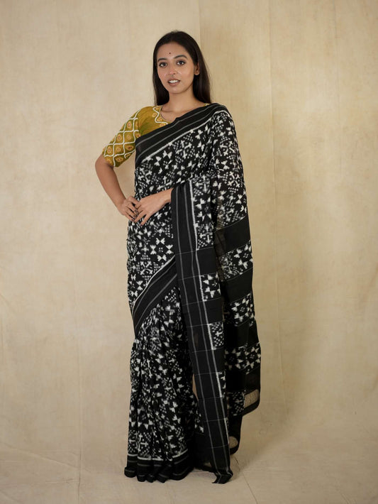 HANDWOVEN BLACK AND WHITE COLOUR POCHAMPALLY MERCIRISED COTTON SAREE WITH 81 CM BLOUSE PIECE