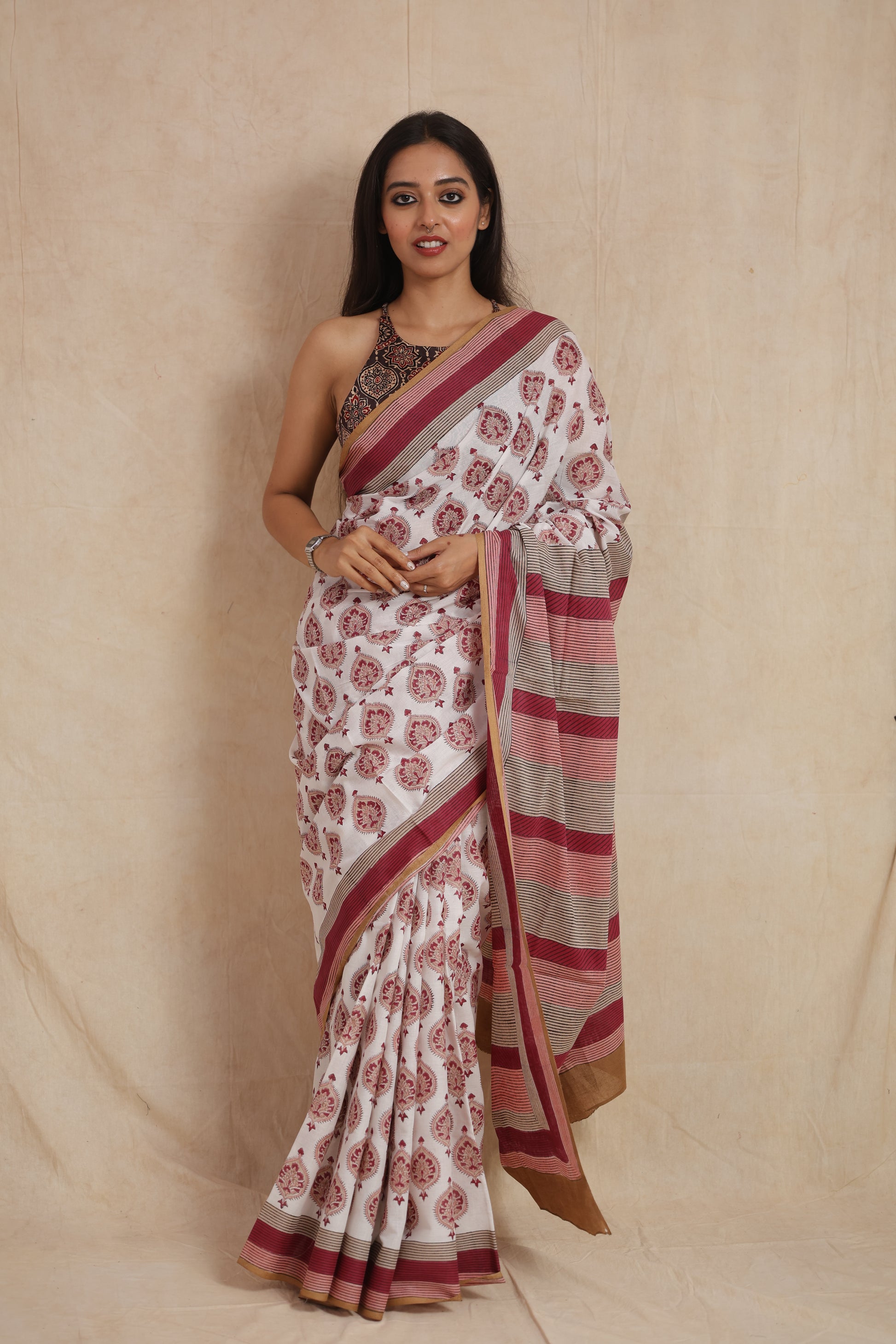 Full front drape view of ivory white Sanghnaree cotton saree