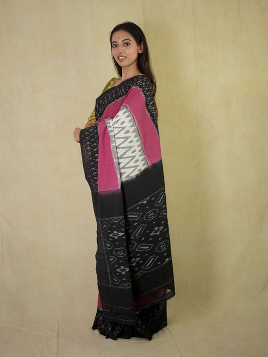 HANDWOVEN BLACK AND MEGENTA COLOUR POCHAMPALLY MERCIRISED COTTON SAREE WITH 95 CM BLOUSE PIECE