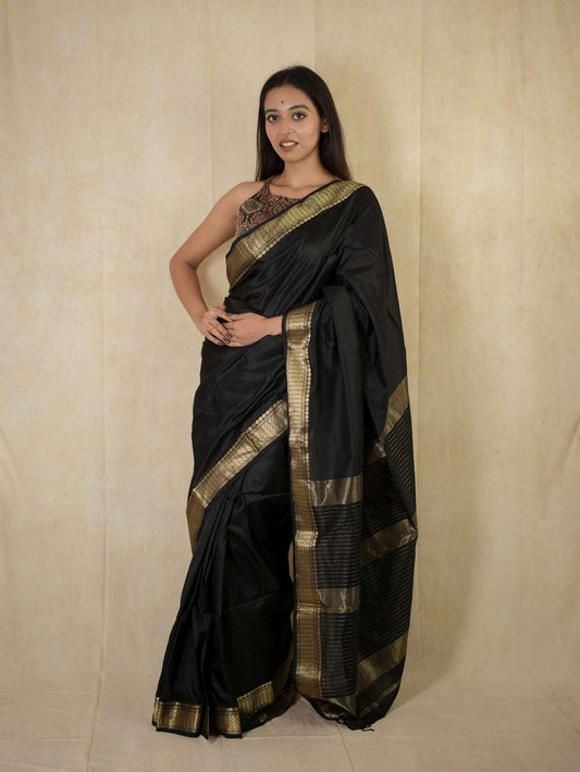 HANDWOVEN BLACK COLOUR MAHESWARI SILK SAREE WITH 87 CM BLOUSE PIECE