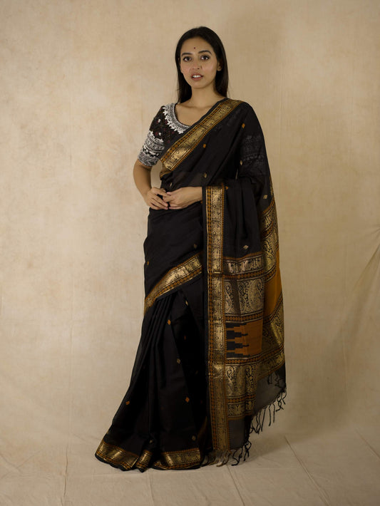 HANDWOVEN BLACK KANCHIPURAM SILK COTTON SAREE WITH 62 CM BLOUSE PIECE