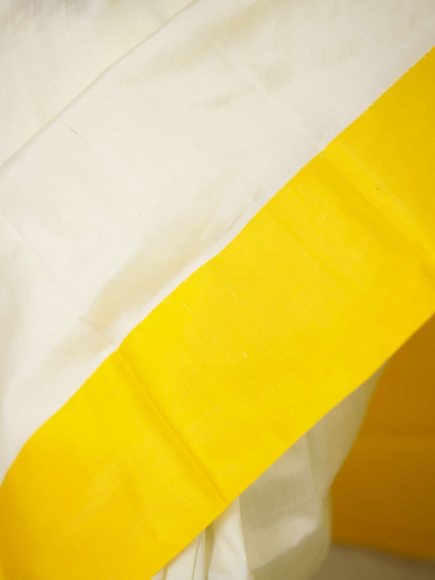 HANDWOVEN CREAM COLOUR GOROD SILK SAREE