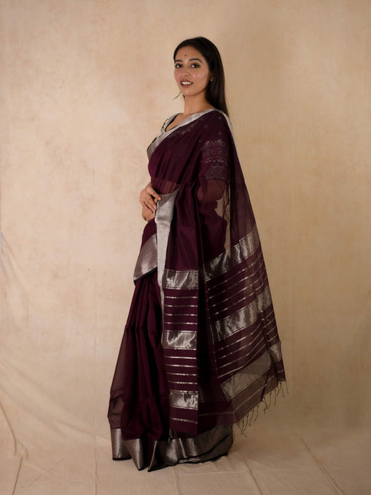 HANDWOVEN DARK MAROON COLOUR MAHESWARI SILK-COTTON SAREE WITH 80 CM BLOUSE PIECE