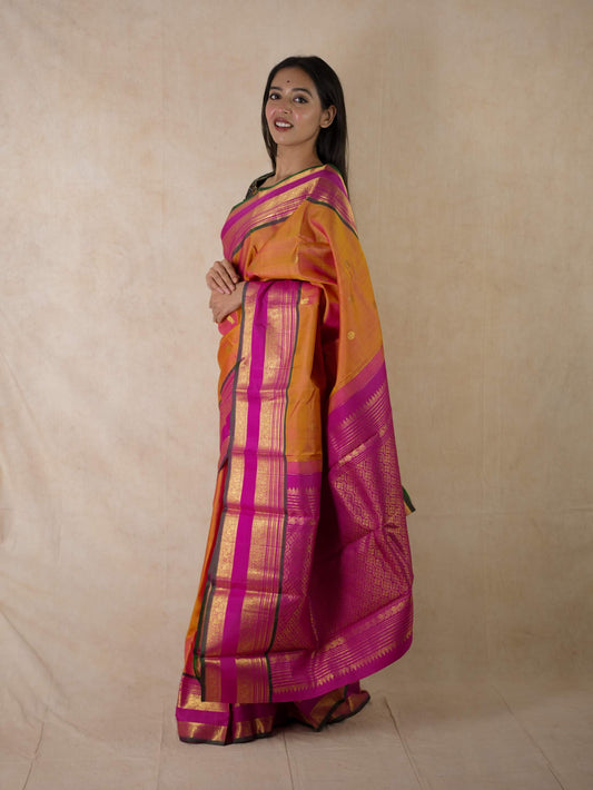 HANDWOVEN DUAL TONE OF ORANGE & RANI PINK BORDER COLOUR KANJEEVARAM SILK SAREE WITH 76 CM BLOUSE PIECE