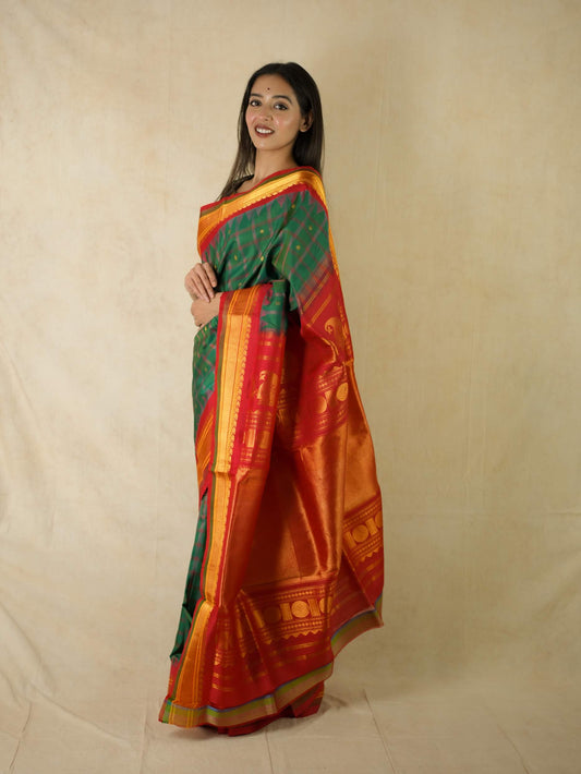 HANDWOVEN GREEN COLOUR GADWAL SILK SAREE WITH 83 CM BLOUSE PIECE