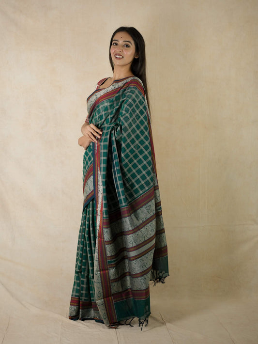 HANDWOVEN GREEN COLOUR KANCHI COTTON SAREE WITH 63 CM BLOUSE PIECE