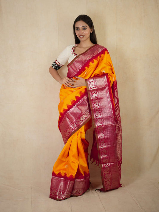 HANDWOVEN ORANGE COLOUR GADWAL SILK BY COTTON SAREE WITH 84 CM BLOUSE PIECE