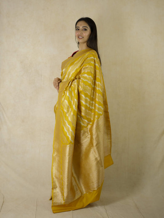 PURE KATAN SILK YELLOW  COLOUR BENARASI SAREE WITH 1 M BLOUSE PIECE