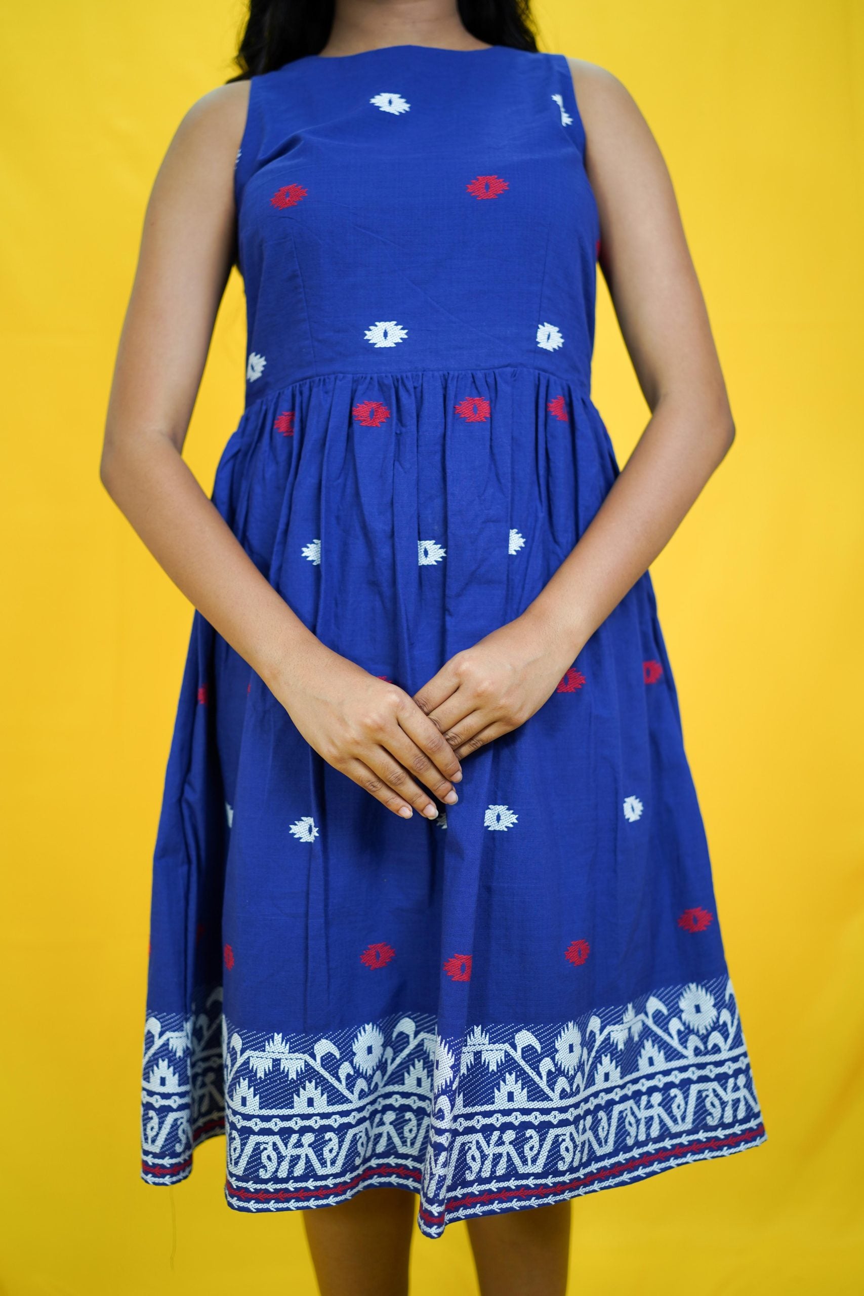 Joyee Kolkata ABHAA variable product with multiple color options and detailed fabric textures in a close-up shot.