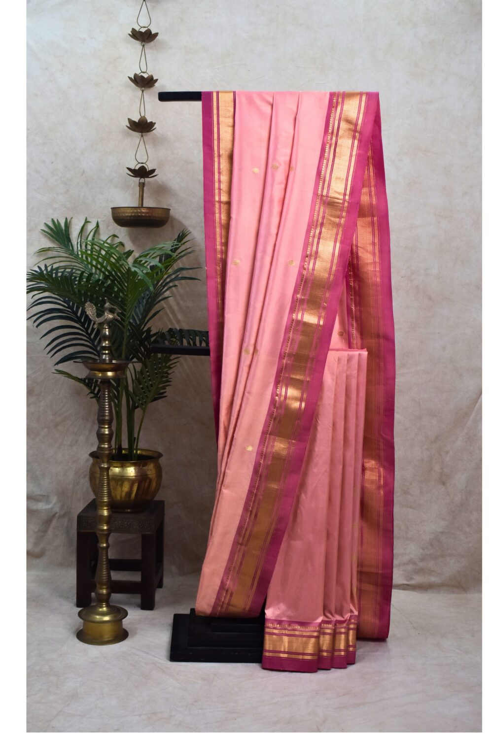 HANDWOVEN PEACHISH PINK COLOUR PAITHANI SILK SAREE WITH 85 CM BLOUSE PIECE